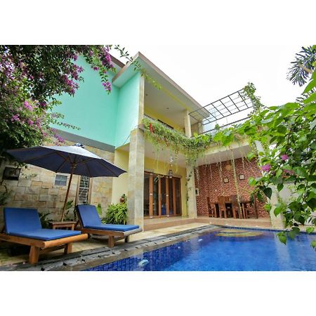 The Lavana Jasmine Villa เซงกีกี ภายนอก รูปภาพ